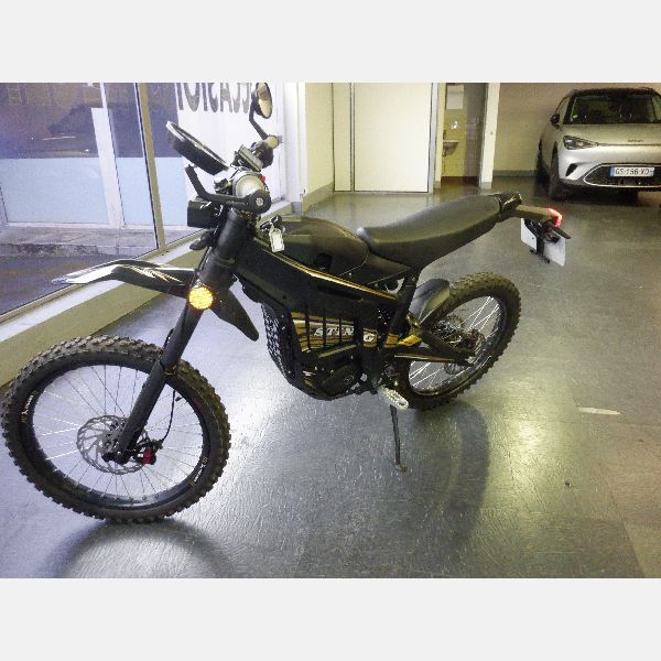 ./photos/DSCF5107.JPG?refresh=1763463504