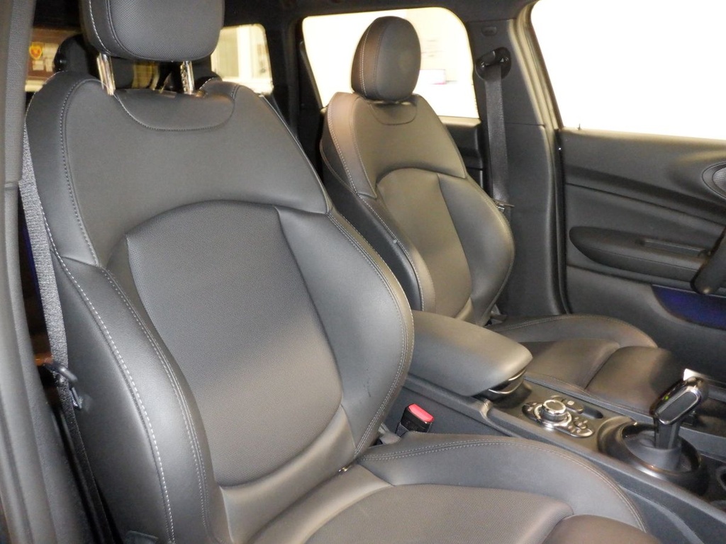 MINI MINI CLUBMAN III (F54) (2) COOPER 136 EDITION PREMIUM PLUS BVA7 (5885)
